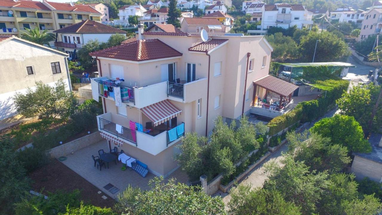 Apartmani Petra Трогир Екстериор снимка