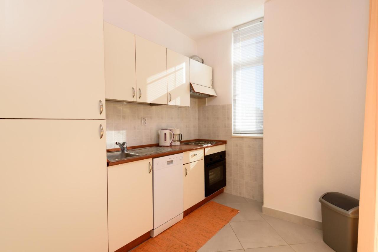 Apartmani Petra Трогир Екстериор снимка