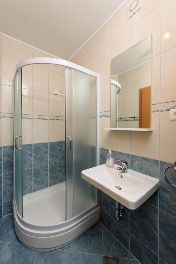 Apartmani Petra Трогир Екстериор снимка